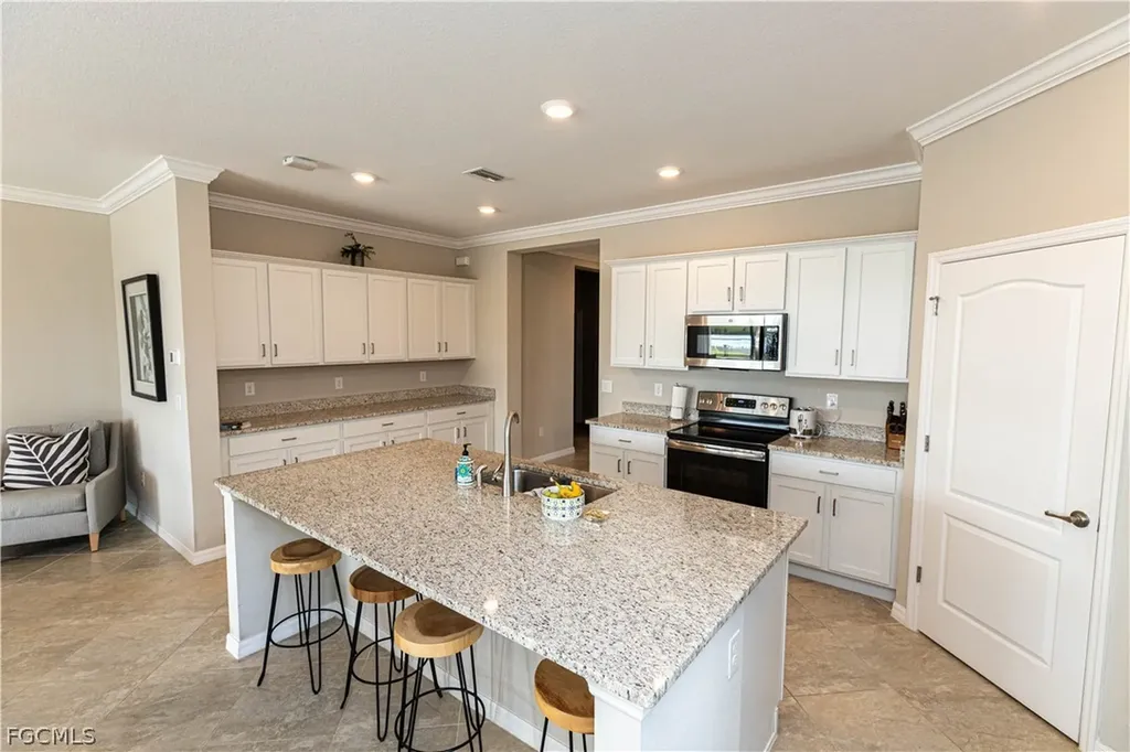 3650 Crimson Lane Fort Myers FL 33916