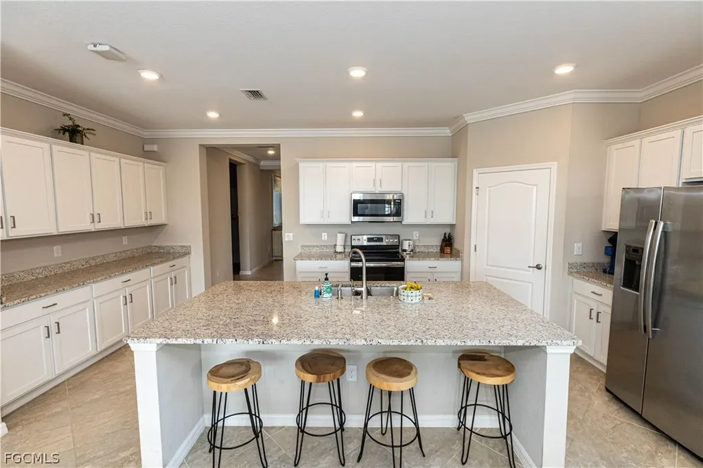 3650 Crimson Lane Fort Myers FL 33916