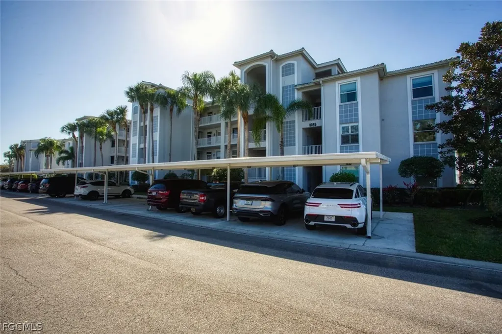 8096 Queen Palm Lane Fort Myers FL 33966