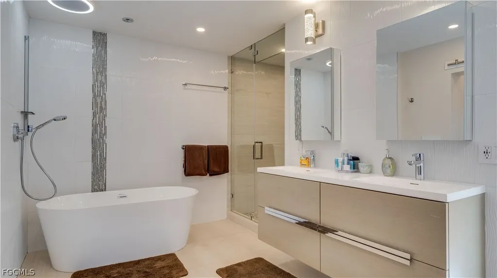 5331 Mayfair Court Cape Coral FL 33904