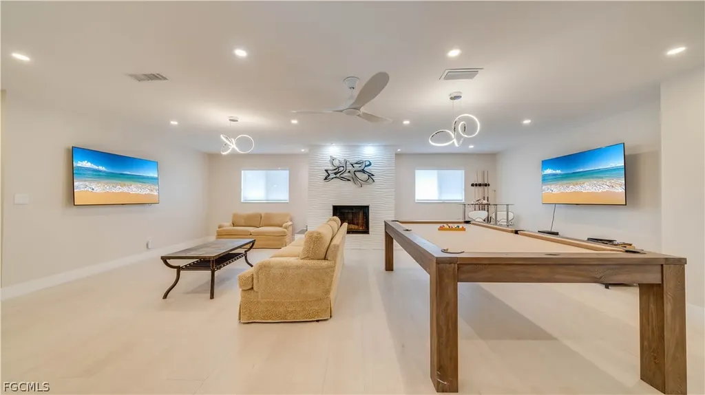 5331 Mayfair Court Cape Coral FL 33904