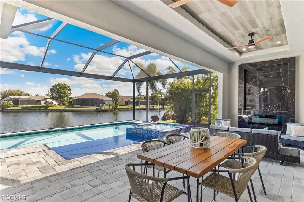 3102 SW 26th Avenue Cape Coral FL 33914