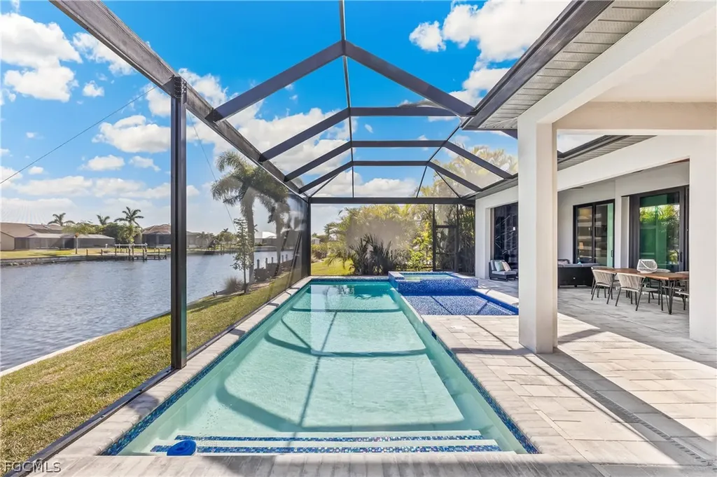 3102 SW 26th Avenue Cape Coral FL 33914