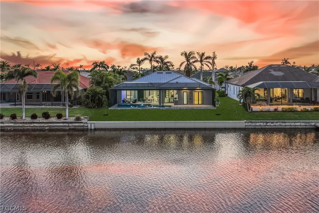 3102 SW 26th Avenue Cape Coral FL 33914