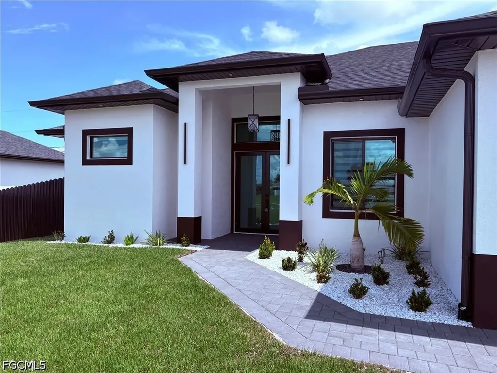 213 Kismet Parkway E Cape Coral FL 33909