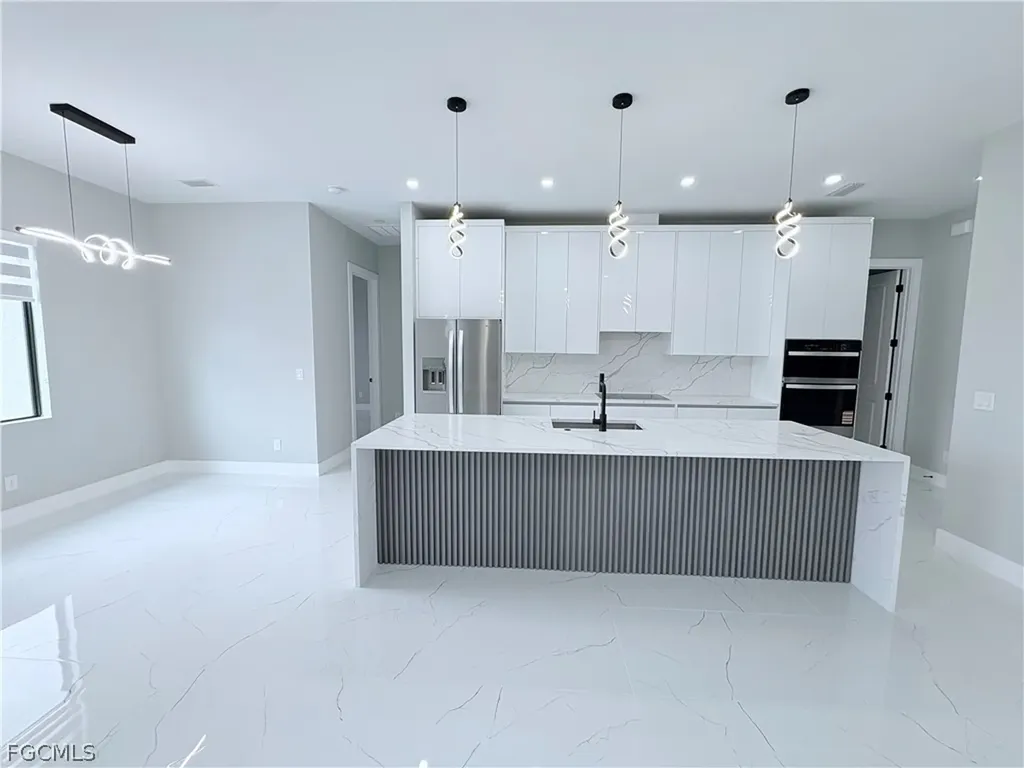 213 Kismet Parkway E Cape Coral FL 33909