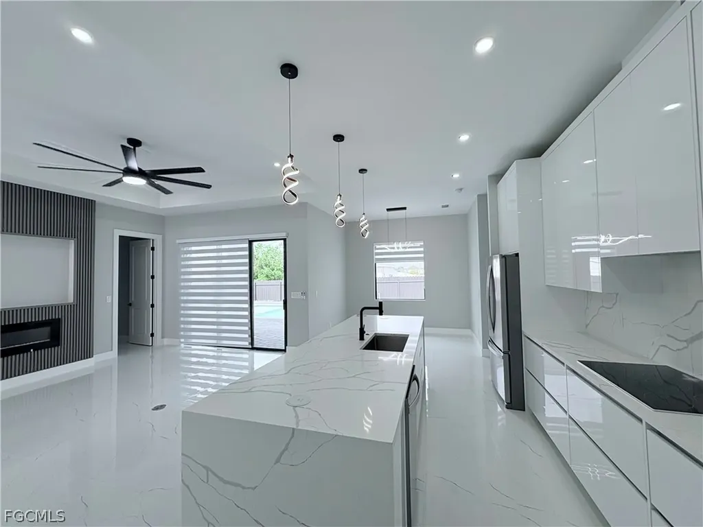 213 Kismet Parkway E Cape Coral FL 33909