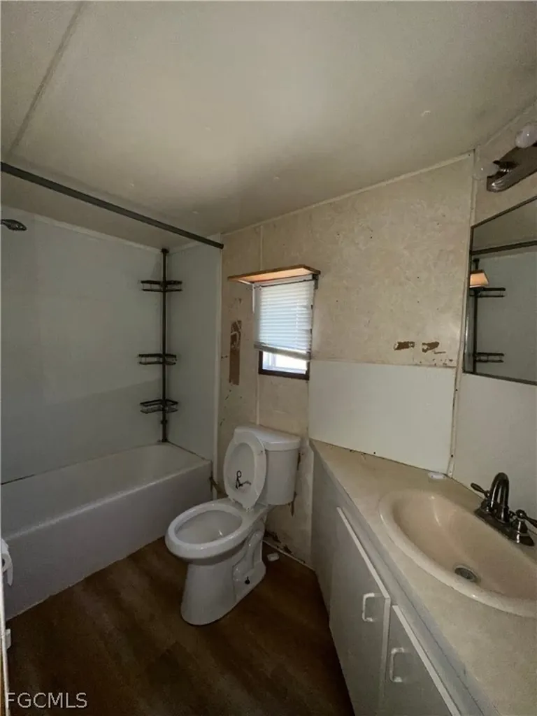 8085 Tolles Drive North Fort Myers FL 33917