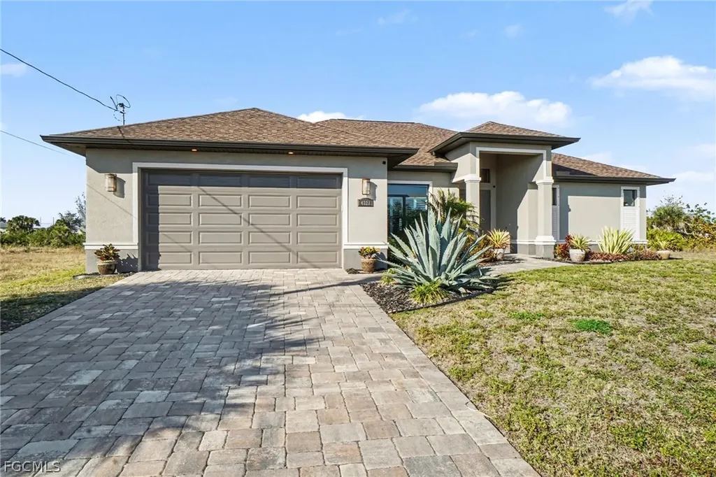 4321 NW 33rd Street Cape Coral FL 33993