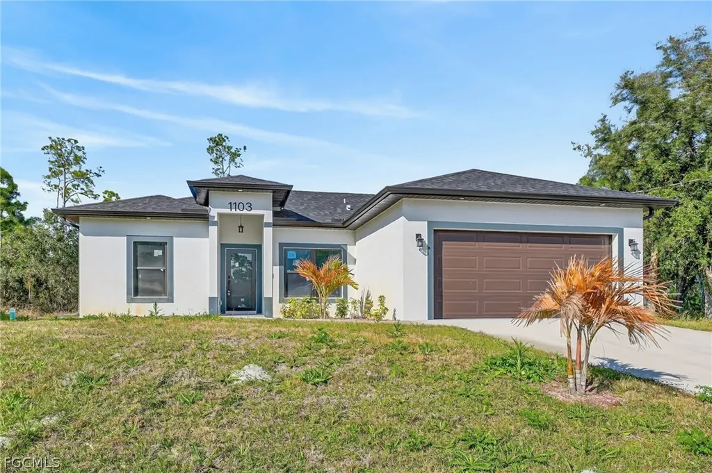 1103 E 7th Street Lehigh Acres FL 33972