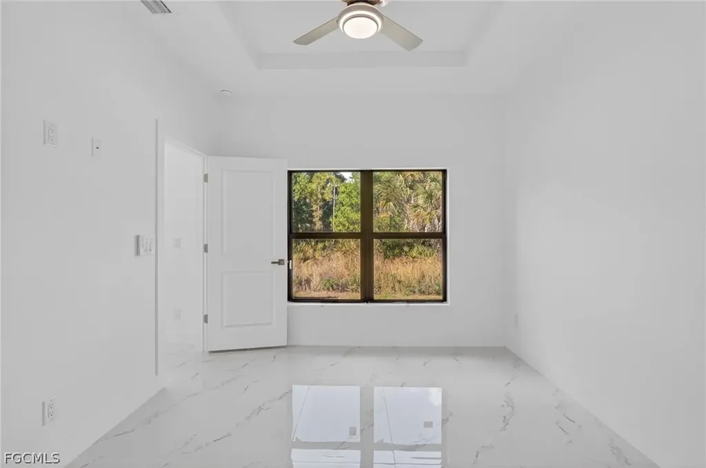 1103 E 7th Street Lehigh Acres FL 33972