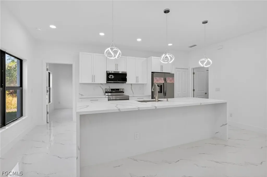 1103 E 7th Street Lehigh Acres FL 33972