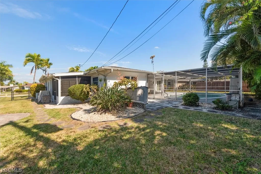 1344 Mayfair Terrace Fort Myers FL 33919