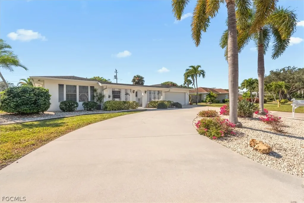 1344 Mayfair Terrace Fort Myers FL 33919