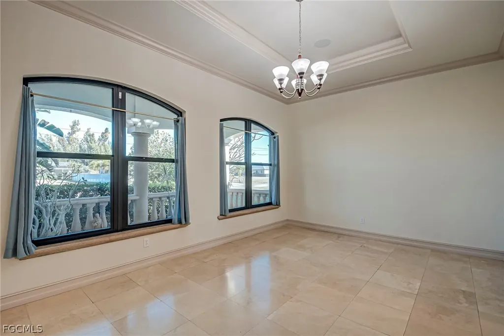 2828 NW 46th Avenue Cape Coral FL 33993