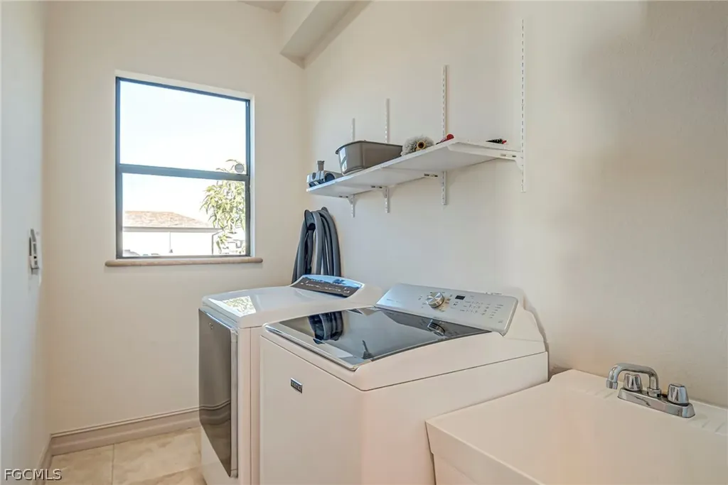 2828 NW 46th Avenue Cape Coral FL 33993