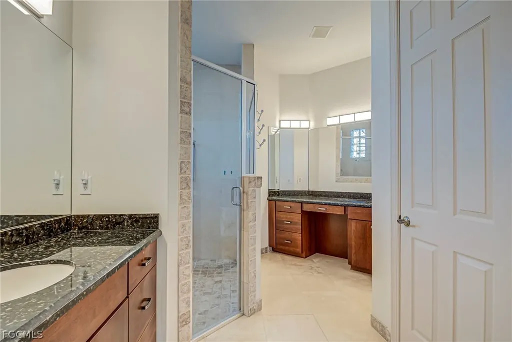2828 NW 46th Avenue Cape Coral FL 33993