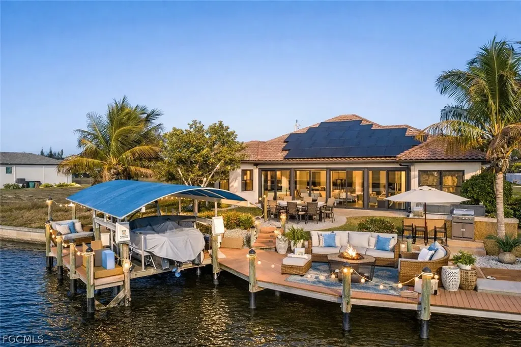 2828 NW 46th Avenue Cape Coral FL 33993
