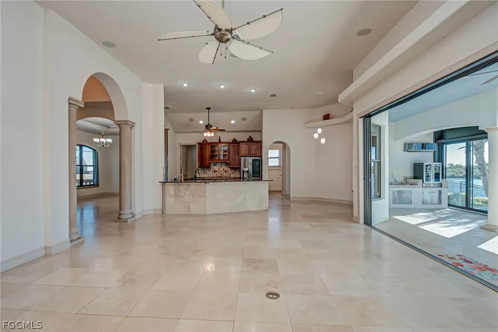 2828 NW 46th Avenue Cape Coral FL 33993