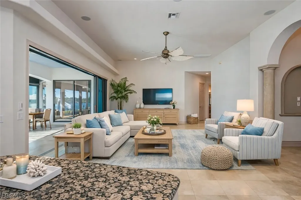 2828 NW 46th Avenue Cape Coral FL 33993