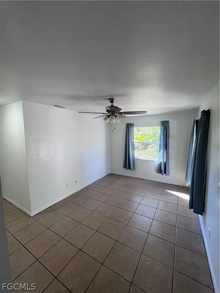 1066 Barnett Street E Lehigh Acres FL 33974
