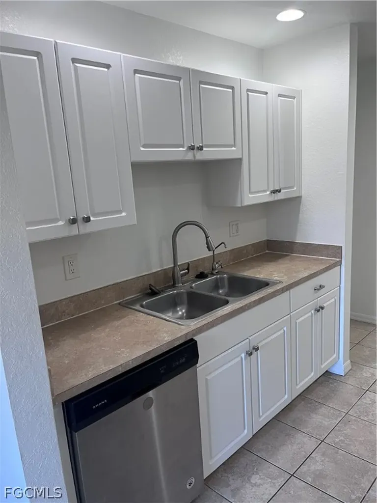 1066 Barnett Street E Lehigh Acres FL 33974