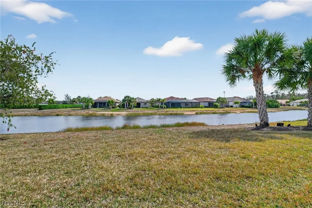 11279 Thurston Chase Fort Myers FL 33913