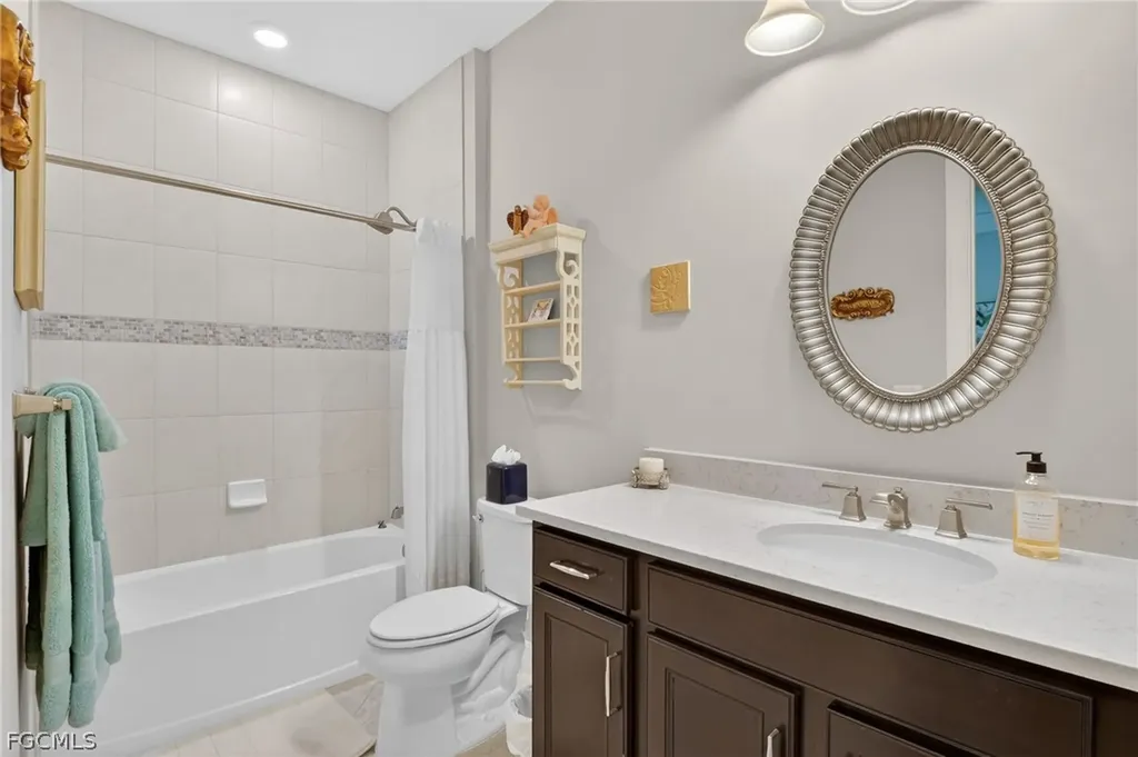 11279 Thurston Chase Fort Myers FL 33913