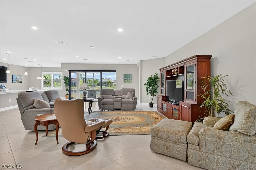 11279 Thurston Chase Fort Myers FL 33913