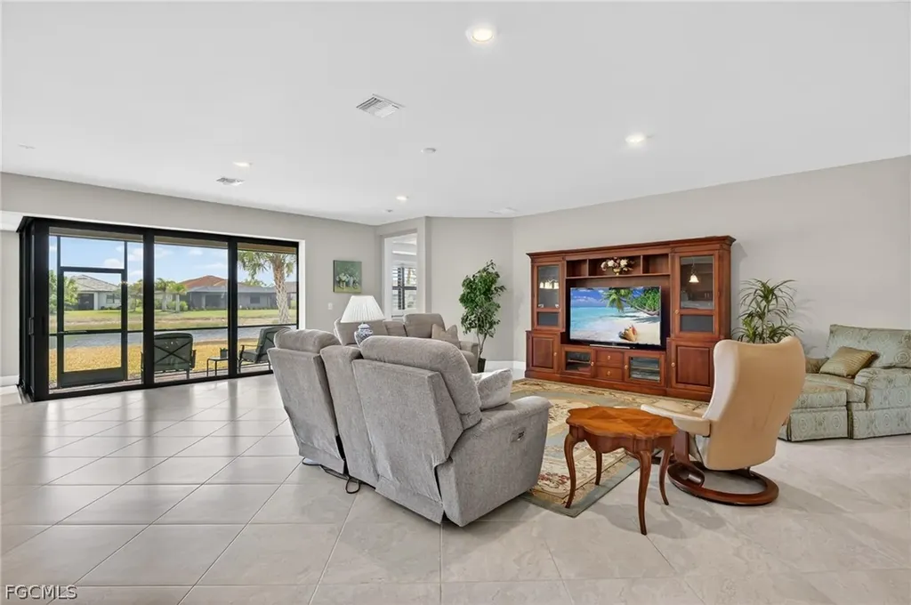 11279 Thurston Chase Fort Myers FL 33913