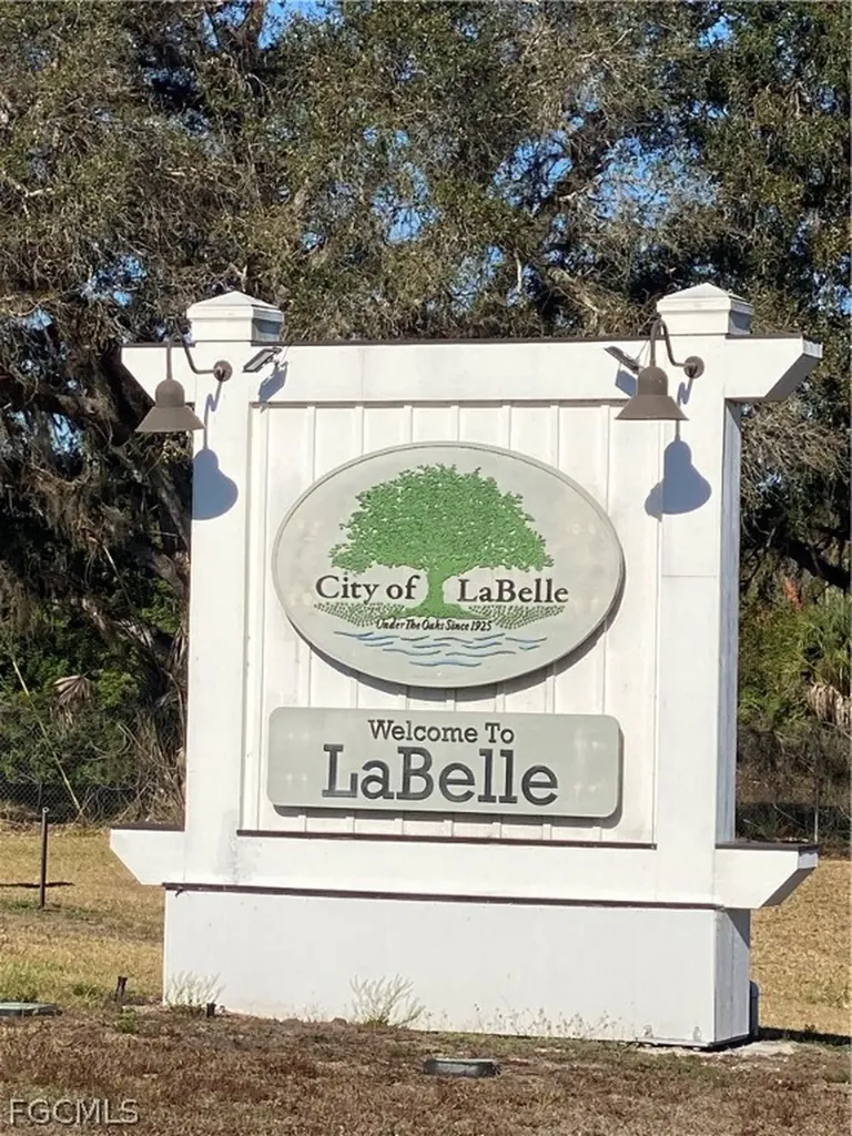 7034 Lotus Circle Labelle FL 33935
