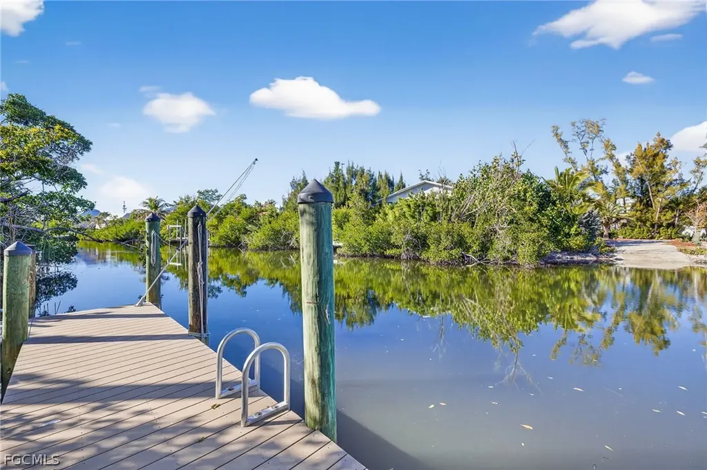 Sanibel FL 33957