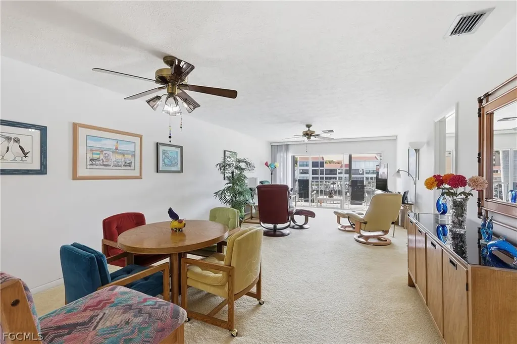 4005 SE 19th Place Cape Coral FL 33904