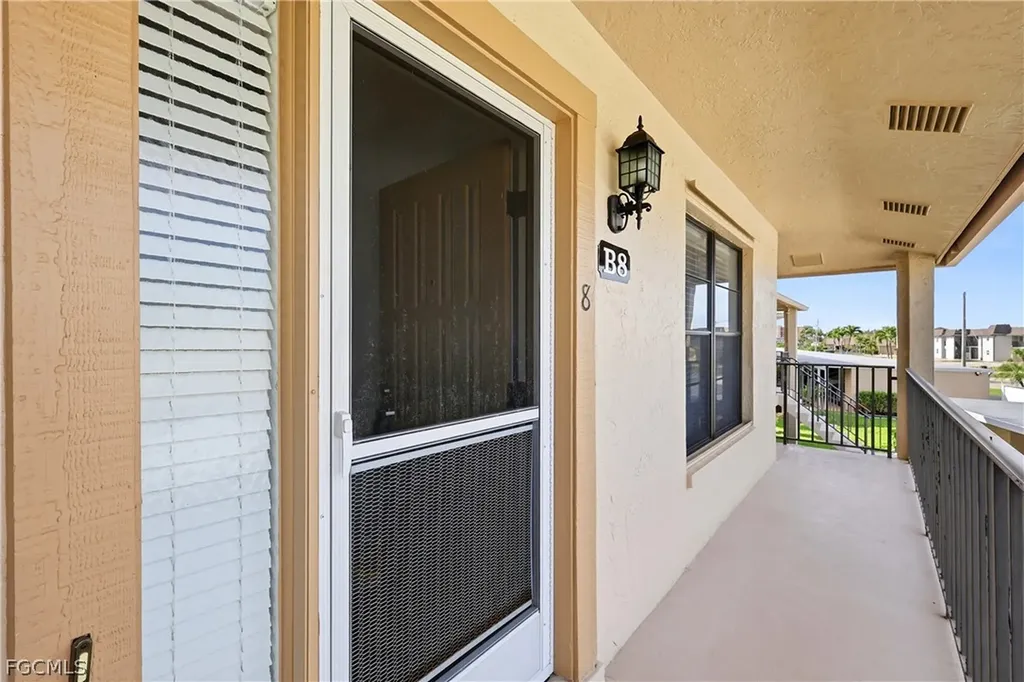 4005 SE 19th Place Cape Coral FL 33904