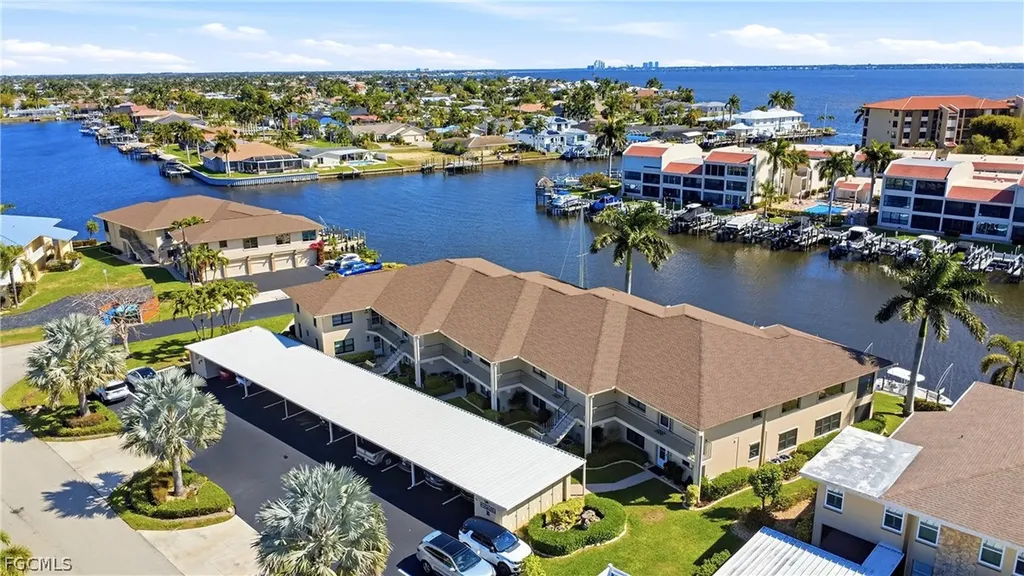 4005 SE 19th Place Cape Coral FL 33904