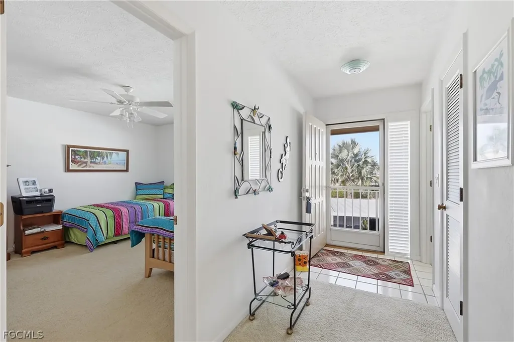 4005 SE 19th Place Cape Coral FL 33904
