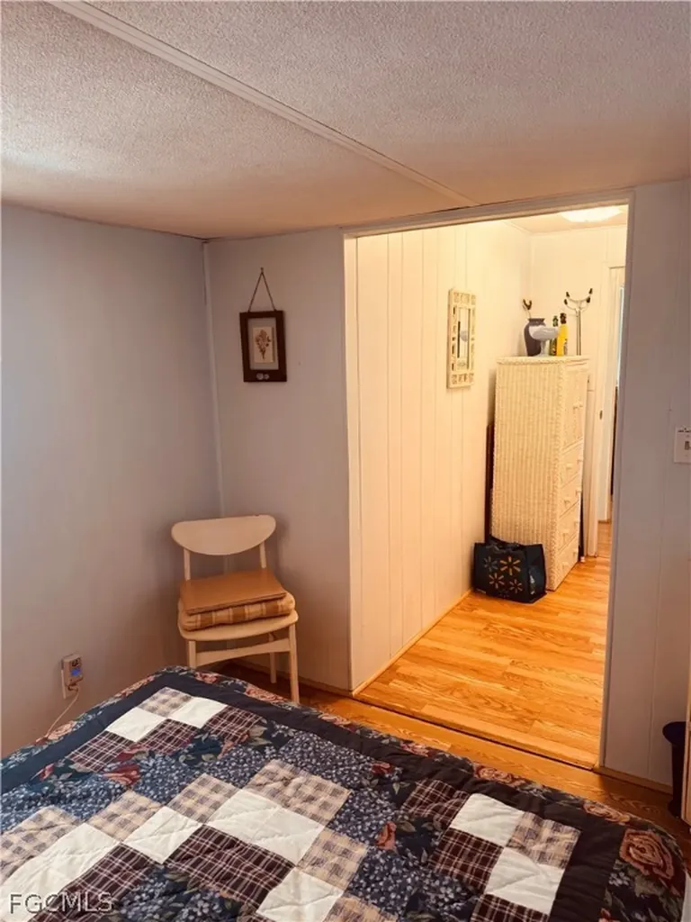 11 Poinsettia Drive Fort Myers FL 33905