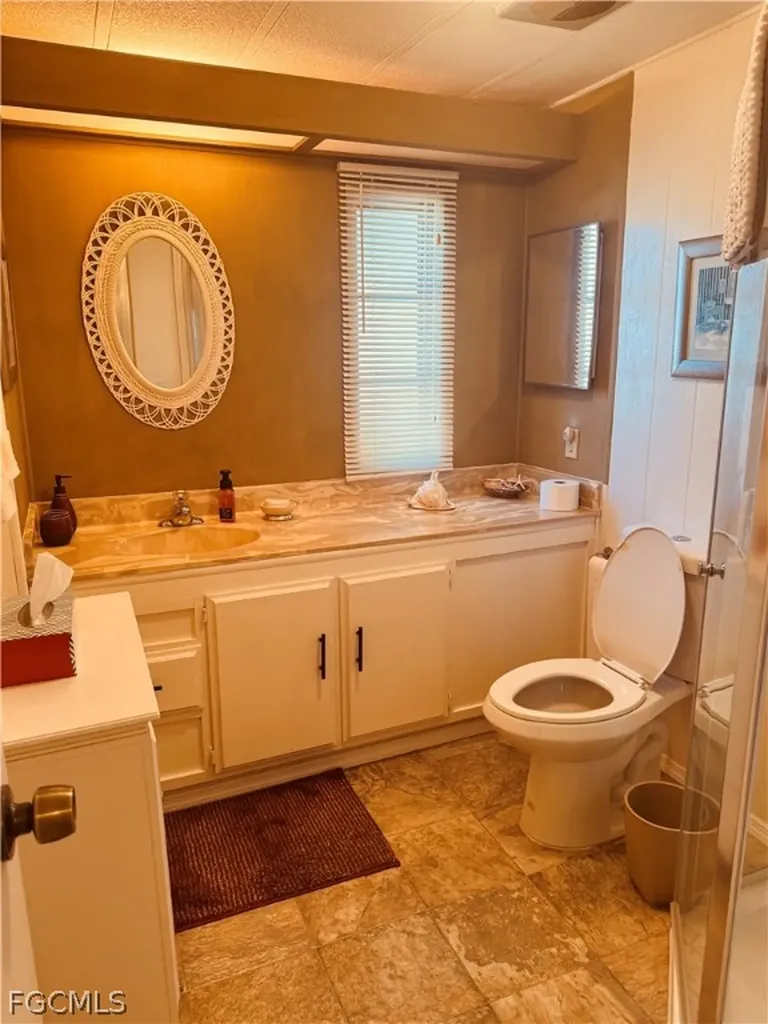 11 Poinsettia Drive Fort Myers FL 33905