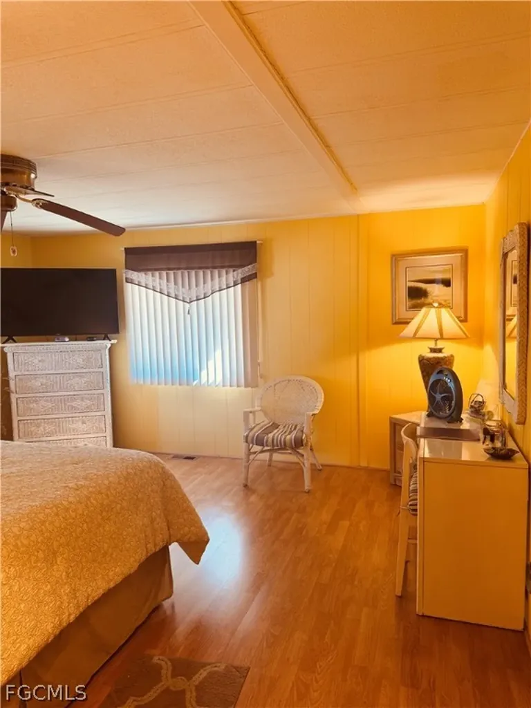 11 Poinsettia Drive Fort Myers FL 33905