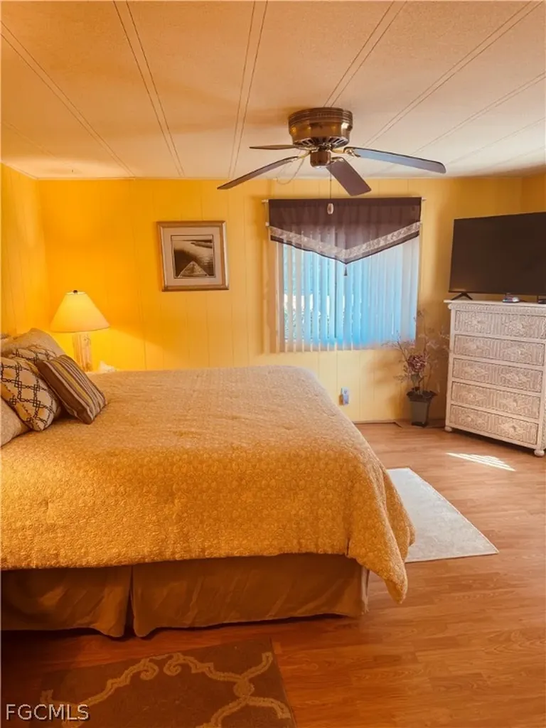 11 Poinsettia Drive Fort Myers FL 33905