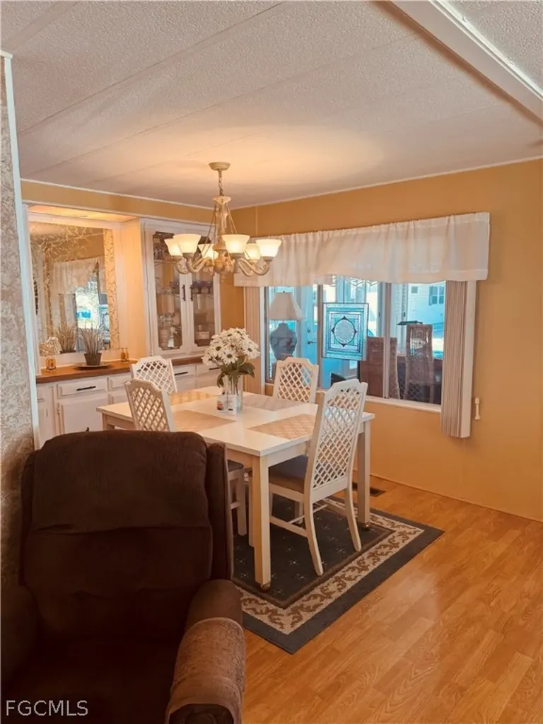 11 Poinsettia Drive Fort Myers FL 33905