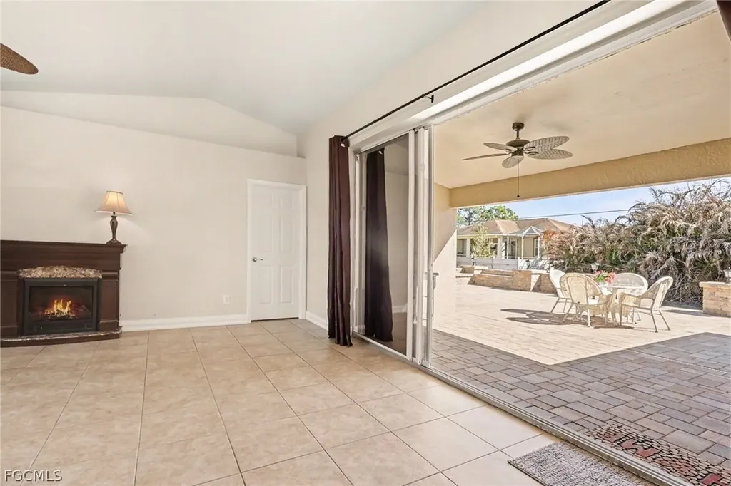 6371 Maytree Circle Fort Myers FL 33905