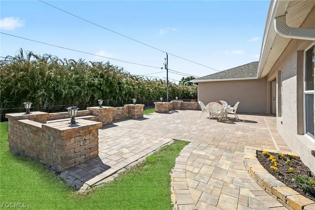 6371 Maytree Circle Fort Myers FL 33905