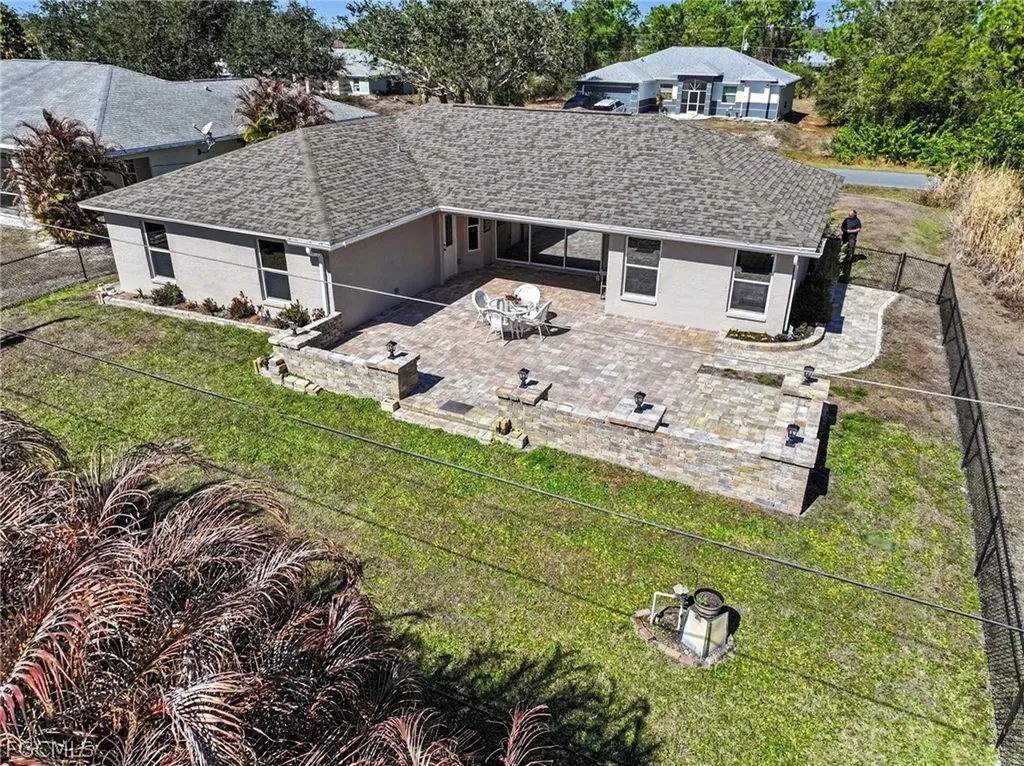 6371 Maytree Circle Fort Myers FL 33905