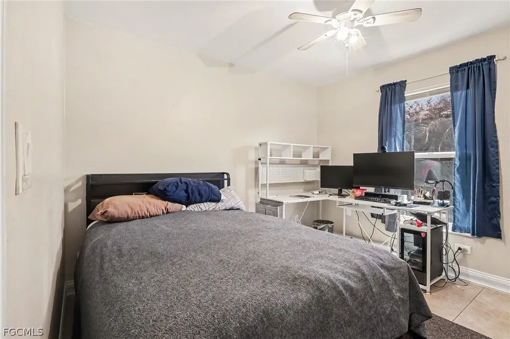 6371 Maytree Circle Fort Myers FL 33905