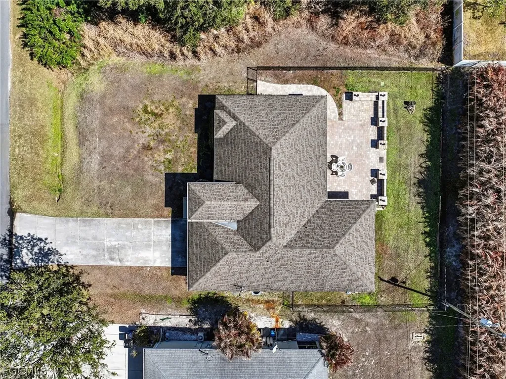 6371 Maytree Circle Fort Myers FL 33905
