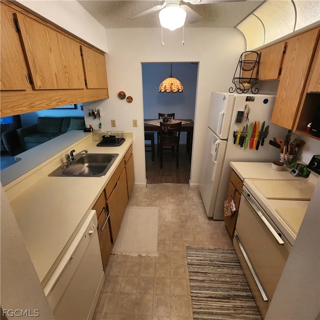 9570 Green Cypress Lane Fort Myers FL 33905