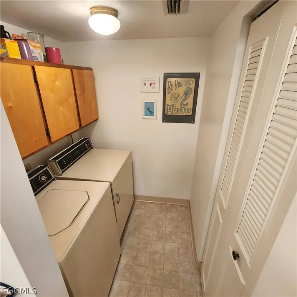 9570 Green Cypress Lane Fort Myers FL 33905