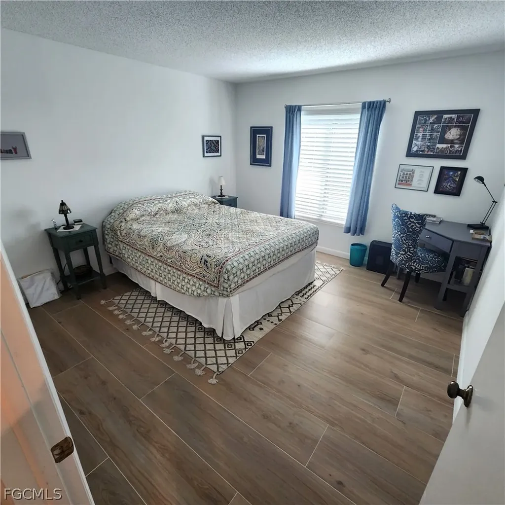 9570 Green Cypress Lane Fort Myers FL 33905