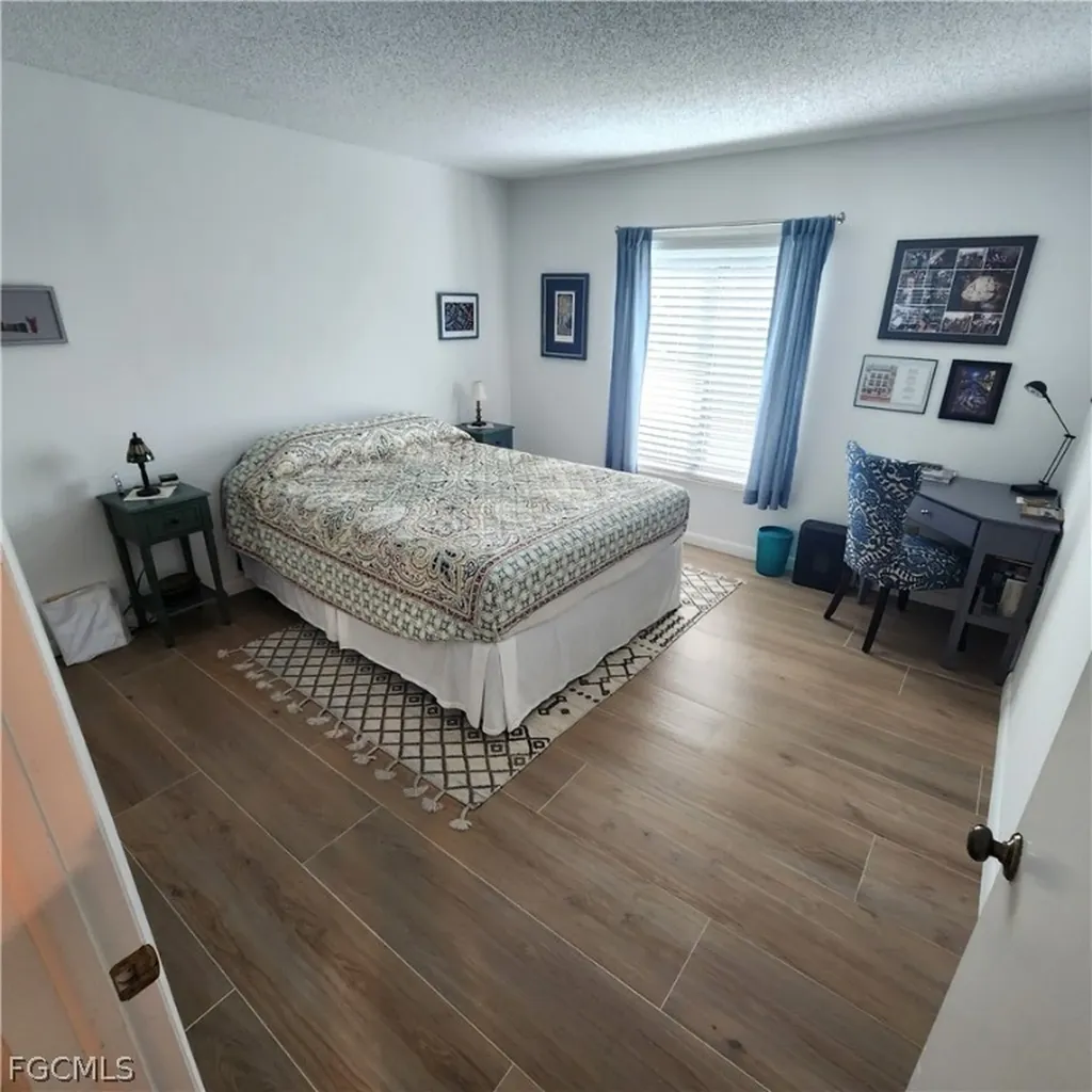 9570 Green Cypress Lane Fort Myers FL 33905